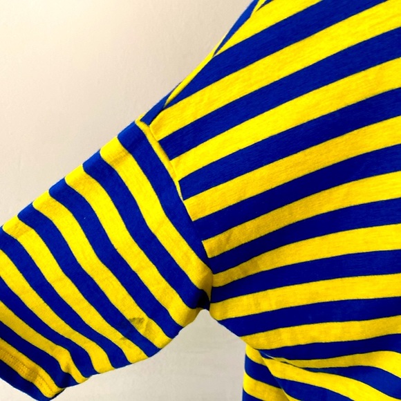 LuLaRoe “IRMA” HIGH-LOW TUNIC OVERSIZED TOP SIZE EXTRA SMALL 🌟NWT🌟 - Picture 4 of 11